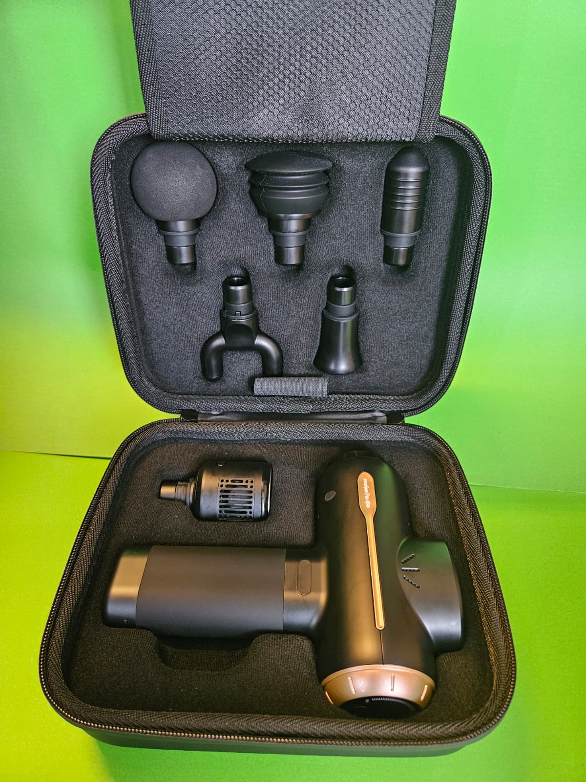 reagun-pro-max-titresimli-masaj-tabancasi