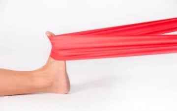 Theraband Egzersiz Bandı Kırmızı