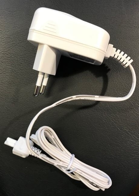 Cefar Tens Hızlı Şarj Adaptörü