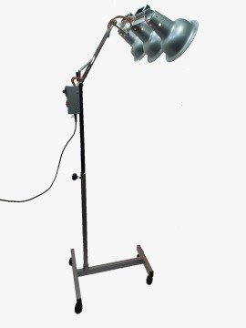 Fizik Tedavi Infrared Lambalı Isıtıcı Standı 3 Bölmeli 3 Lambalı