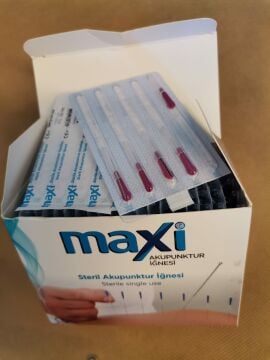 Maxi Çelik Akupunktur İğnesi 0.25 x 25 mm Kuru İğneleme İğnesi 200lük kutuda